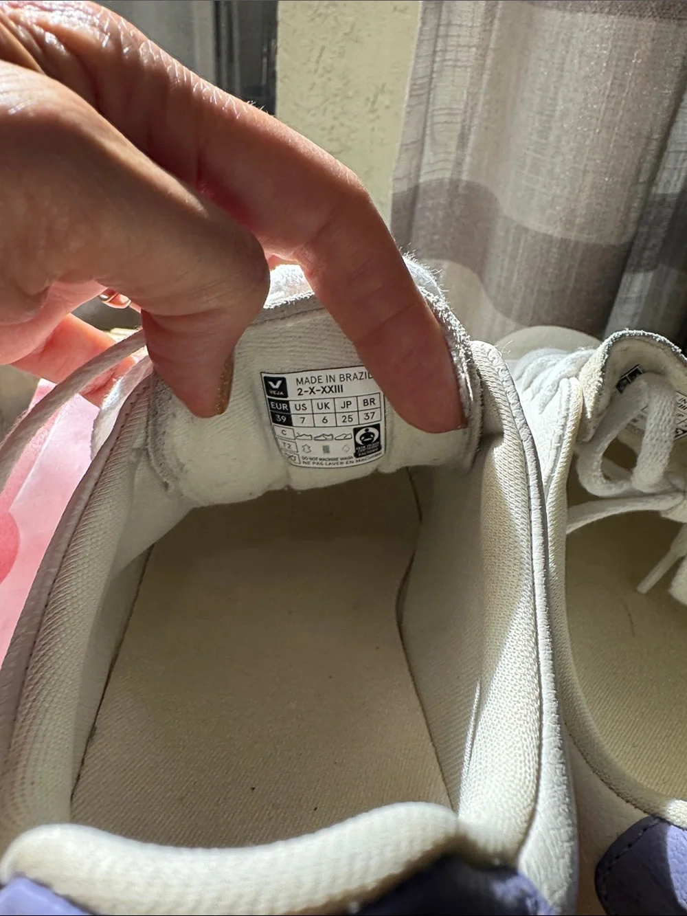 Veja Esplar Leather Sneaker Suede White Grey Green size 7 Big kid size 8 womens